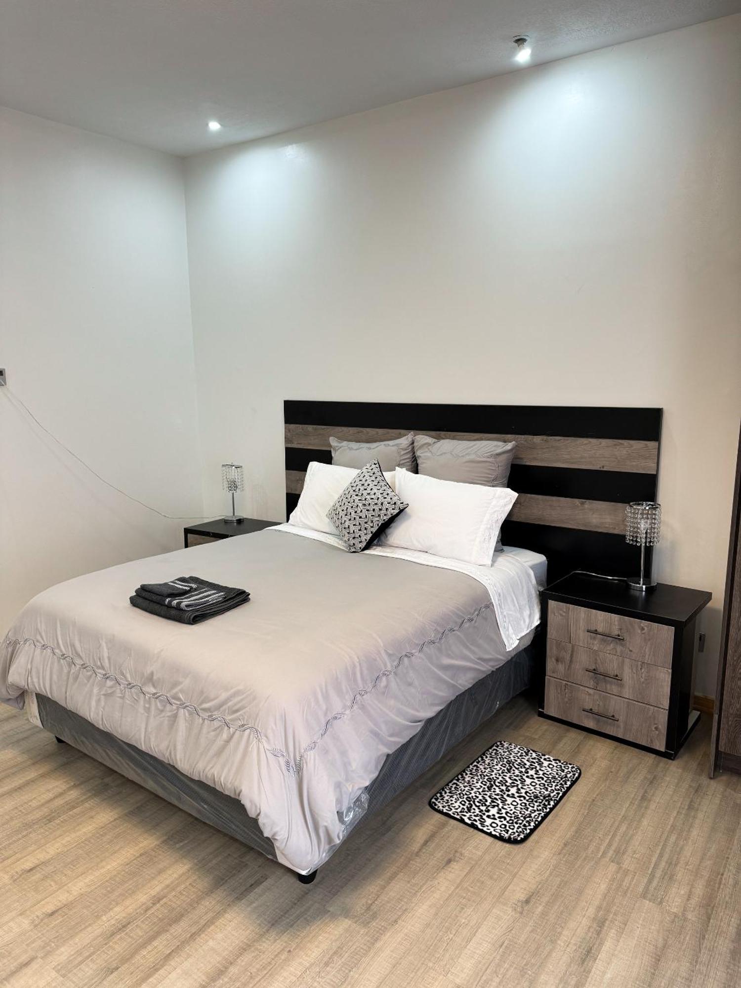 Holiday Villa هراري المظهر الخارجي الصورة