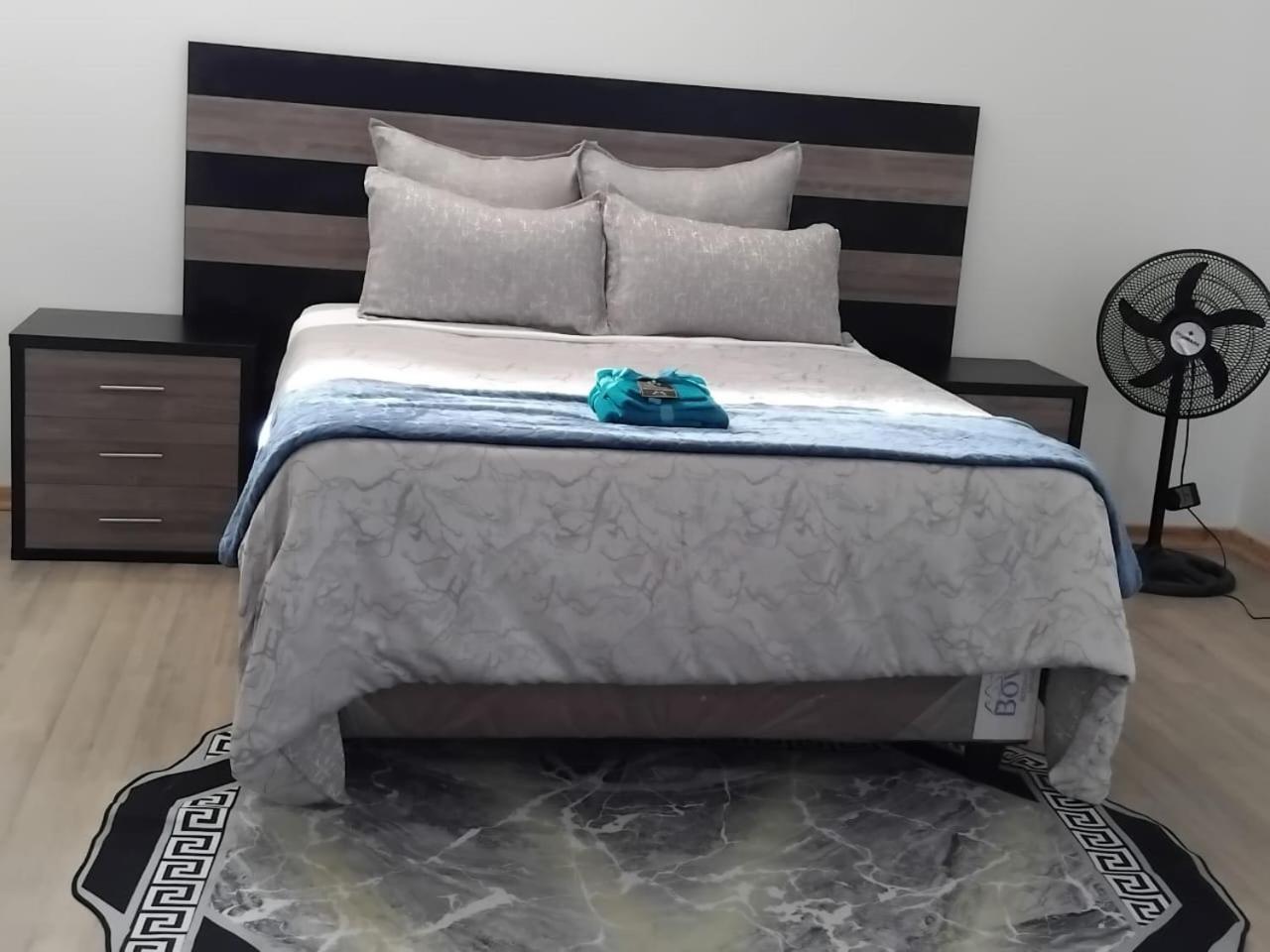 Holiday Villa هراري المظهر الخارجي الصورة