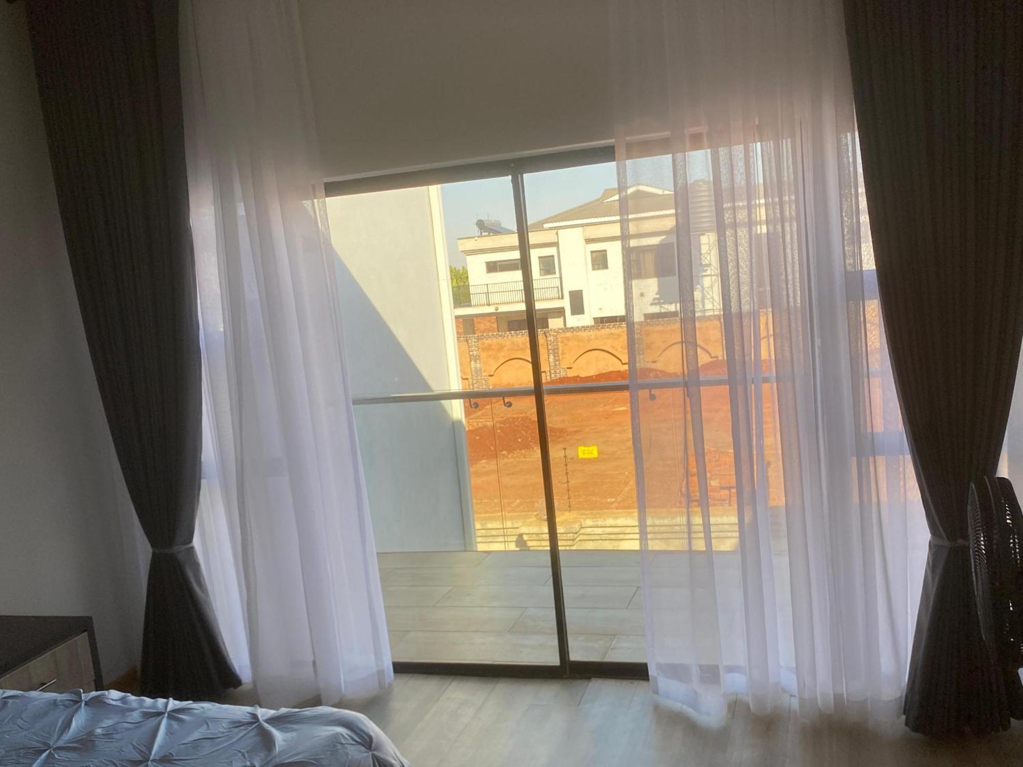 Holiday Villa هراري المظهر الخارجي الصورة